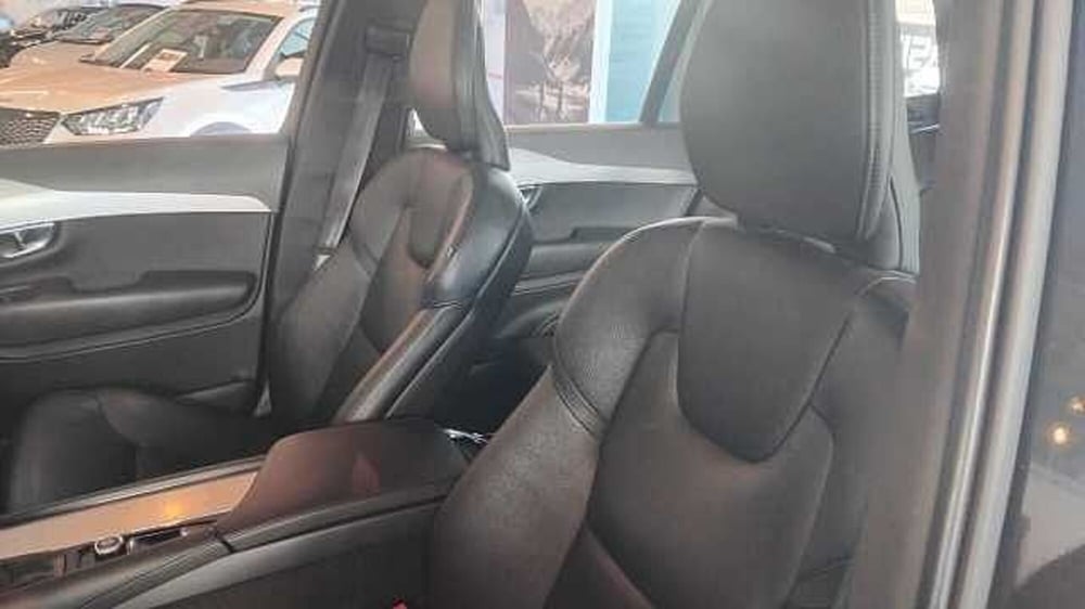 Volvo XC90 usata a Milano (9)
