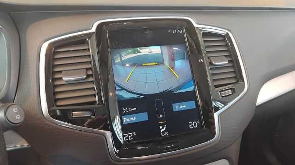 Volvo XC90 usata a Milano (12)