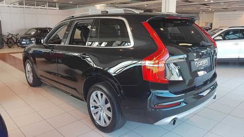 Volvo XC90 usata a Milano (4)