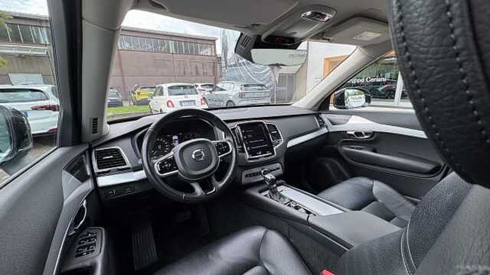 Volvo XC90 usata a Milano (8)