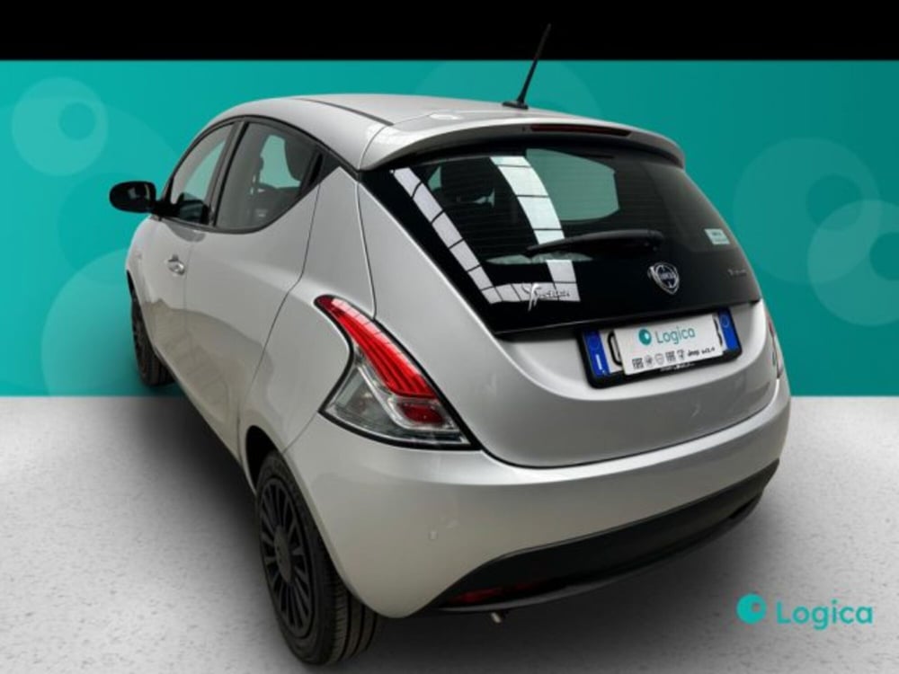 Lancia Ypsilon usata a Biella (4)