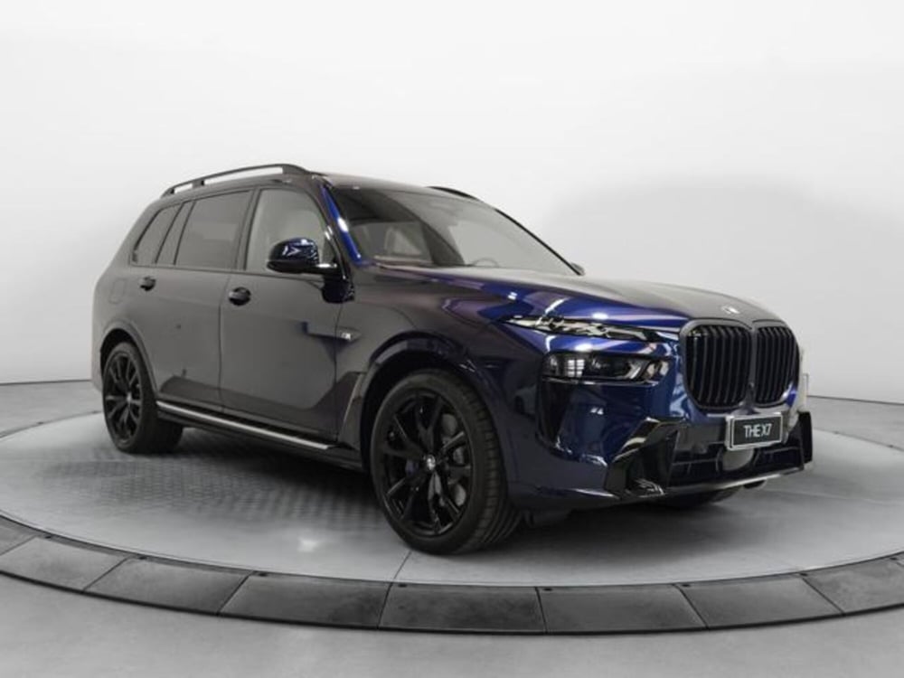 BMW X7 nuova a Modena (16)