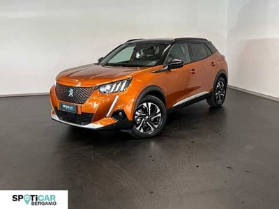 Peugeot 2008 motore elettrico 136 CV GT Pack del 2021 usata a Bergamo