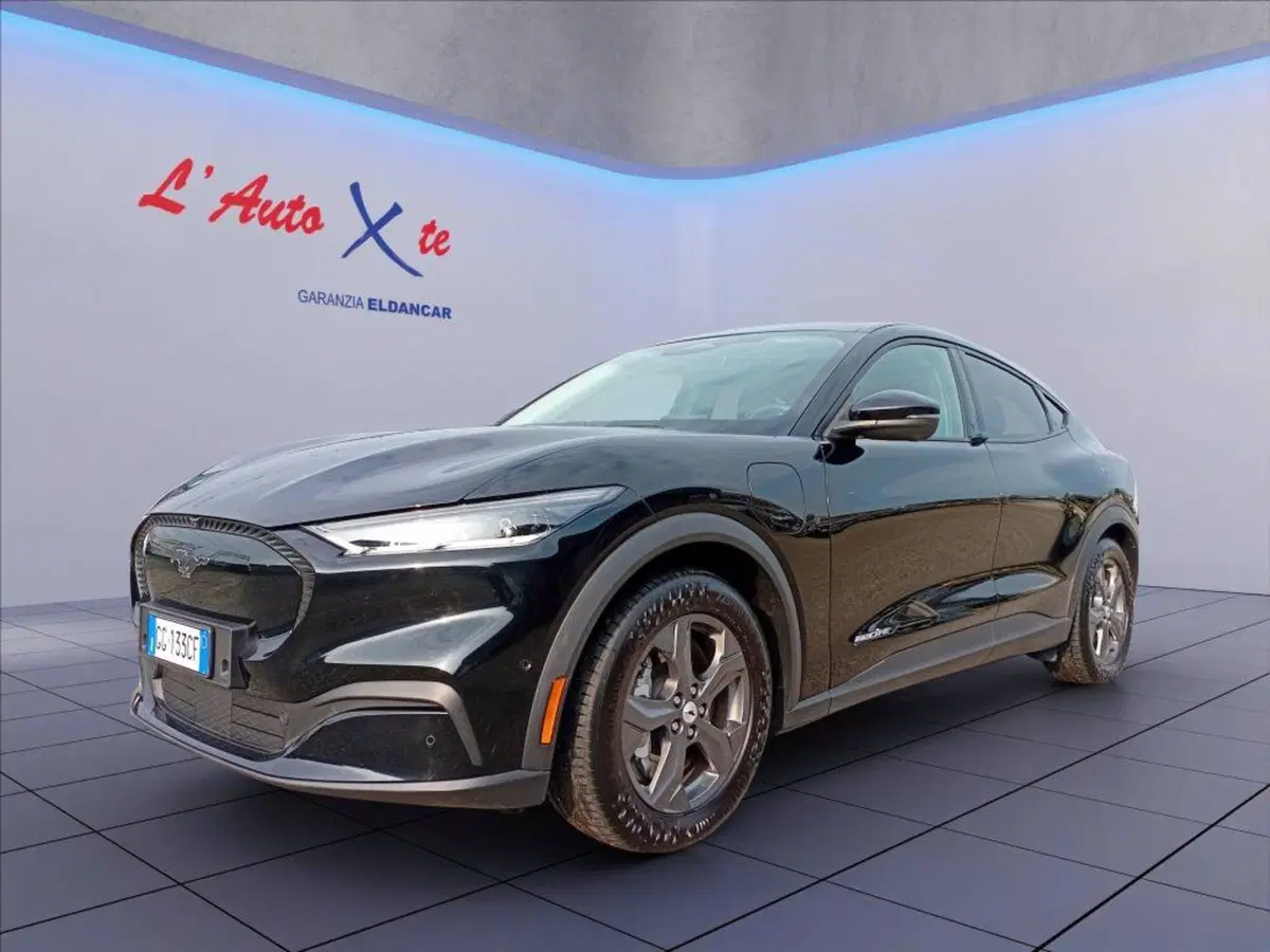 Ford Mustang Mach-E usata a Milano (3)