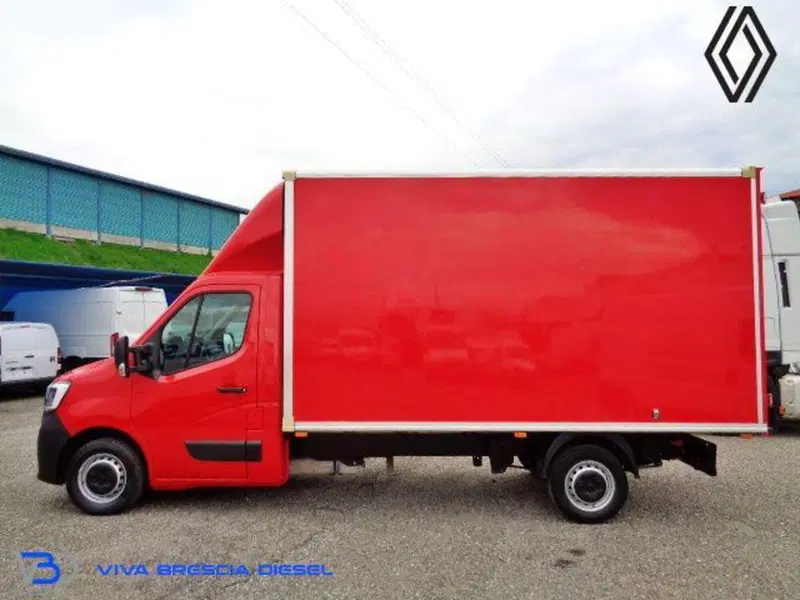 Renault Trucks Master Furgone usata a Brescia (4)