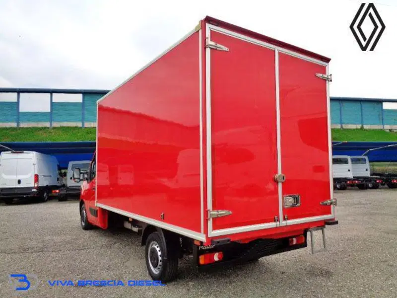 Renault Trucks Master Furgone usata a Brescia (7)