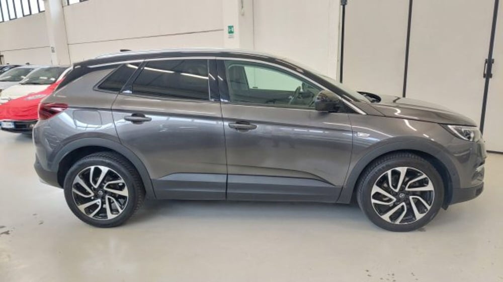 Opel Grandland X usata a Brescia (10)