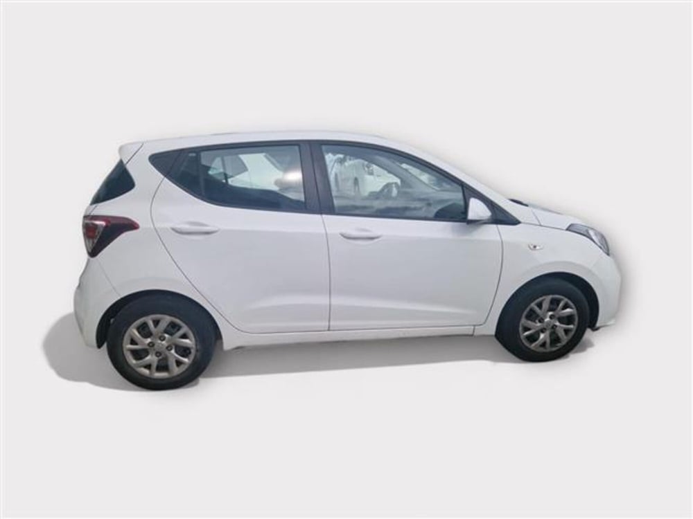 Hyundai i10 usata a Livorno (6)