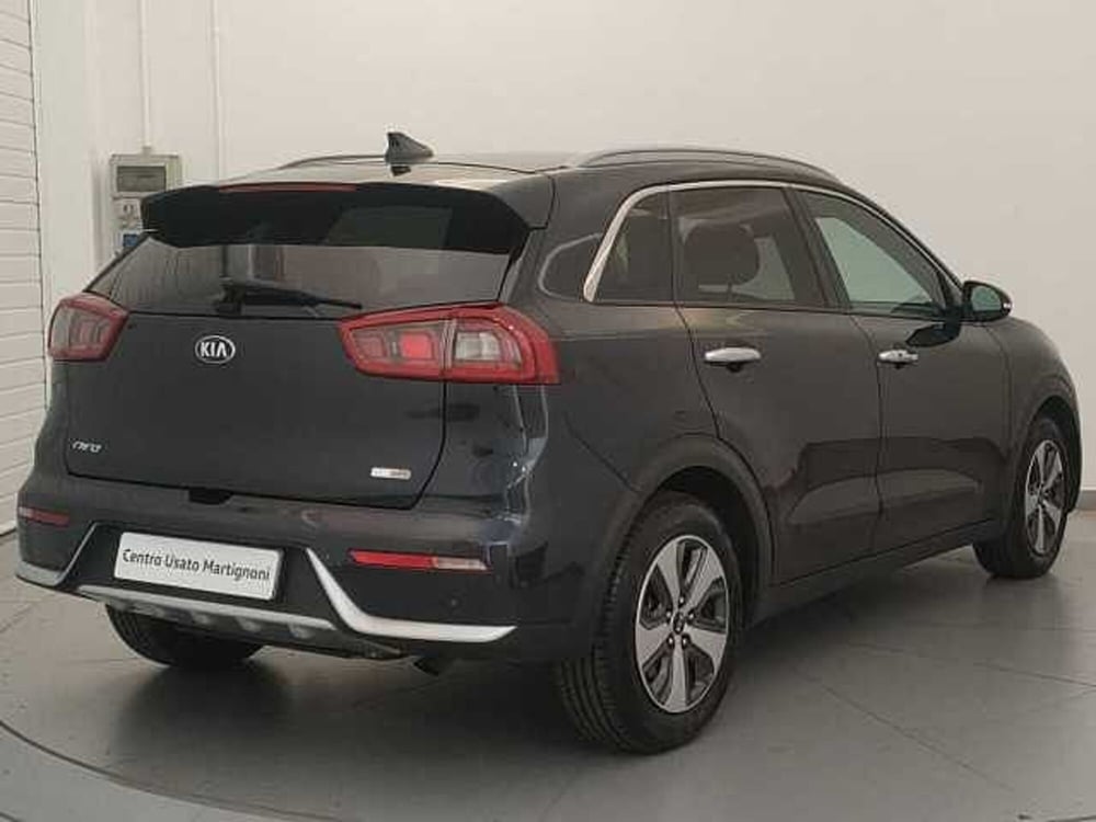 Kia Niro usata a Varese (5)