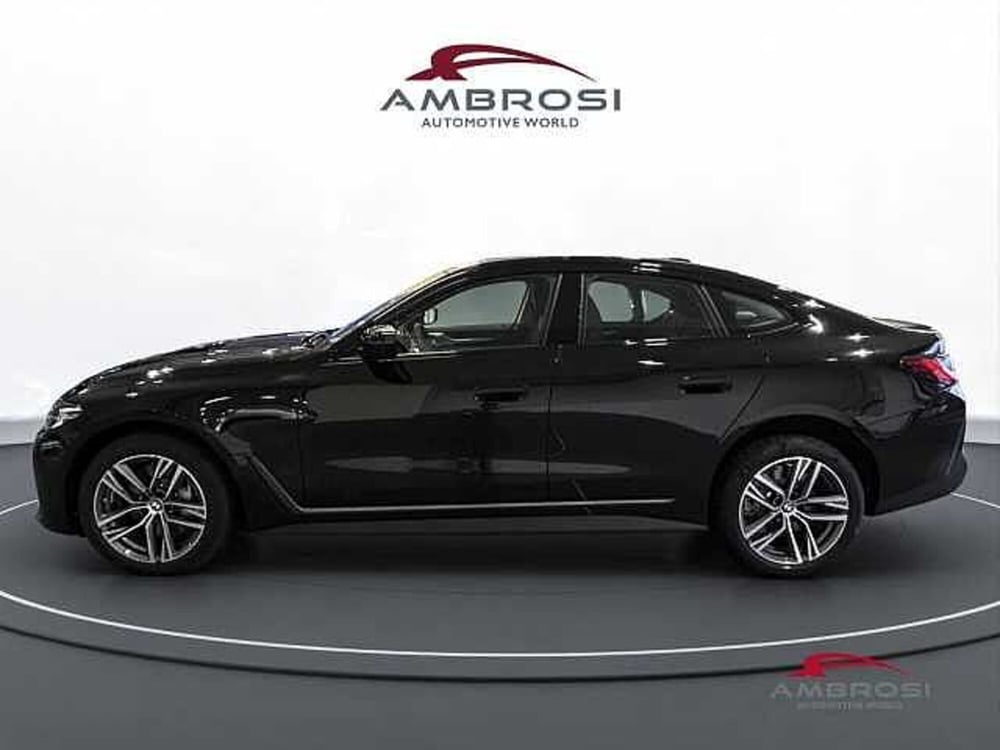 BMW i4 nuova a Viterbo (6)