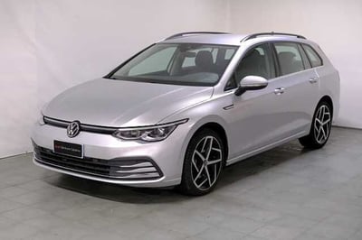 Volkswagen Golf Variant 2.0 TDI SCR DSG Style del 2021 usata a Pianopoli