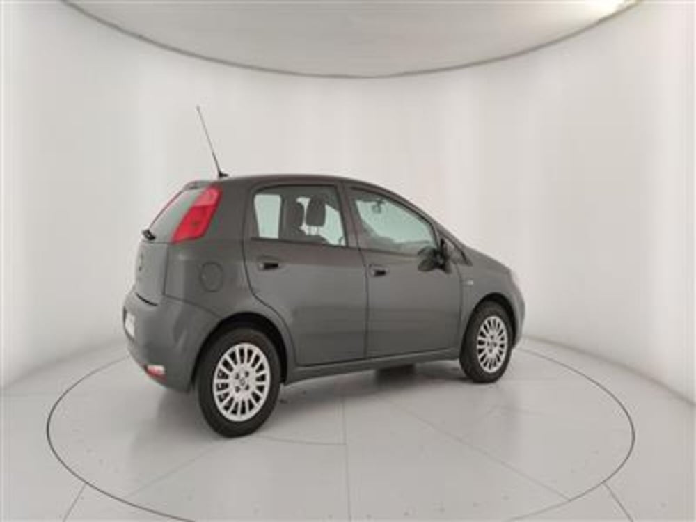 Fiat Punto usata a Bari (8)