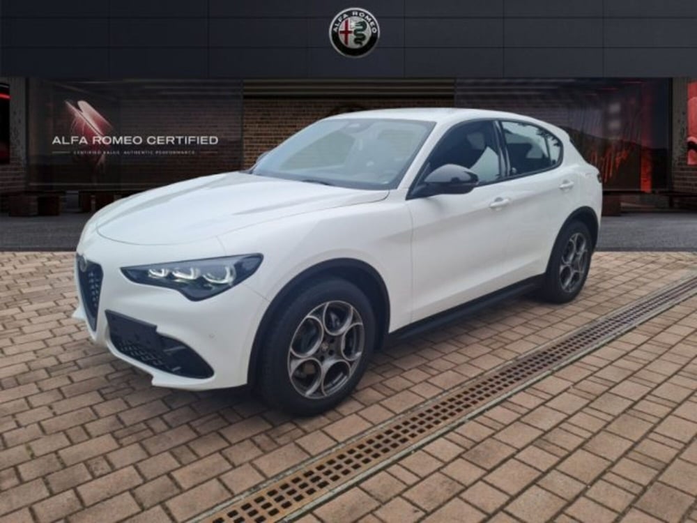 Alfa Romeo Stelvio nuova a Monza e Brianza