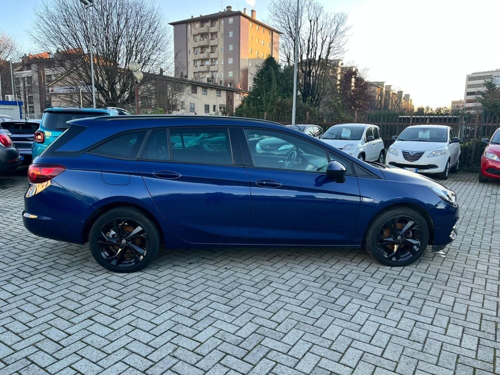 Opel Astra Station Wagon usata a Milano (5)