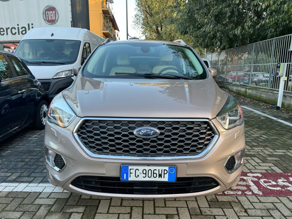 Ford Kuga usata a Milano (2)