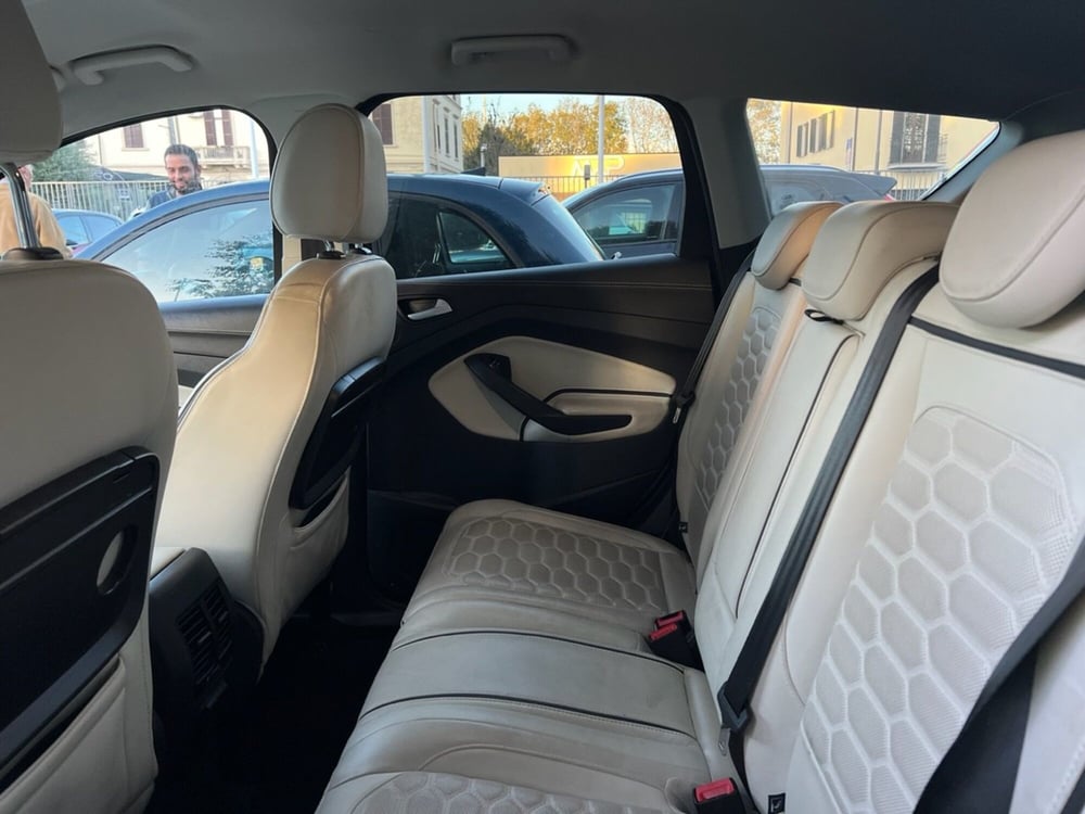 Ford Kuga usata a Milano (9)