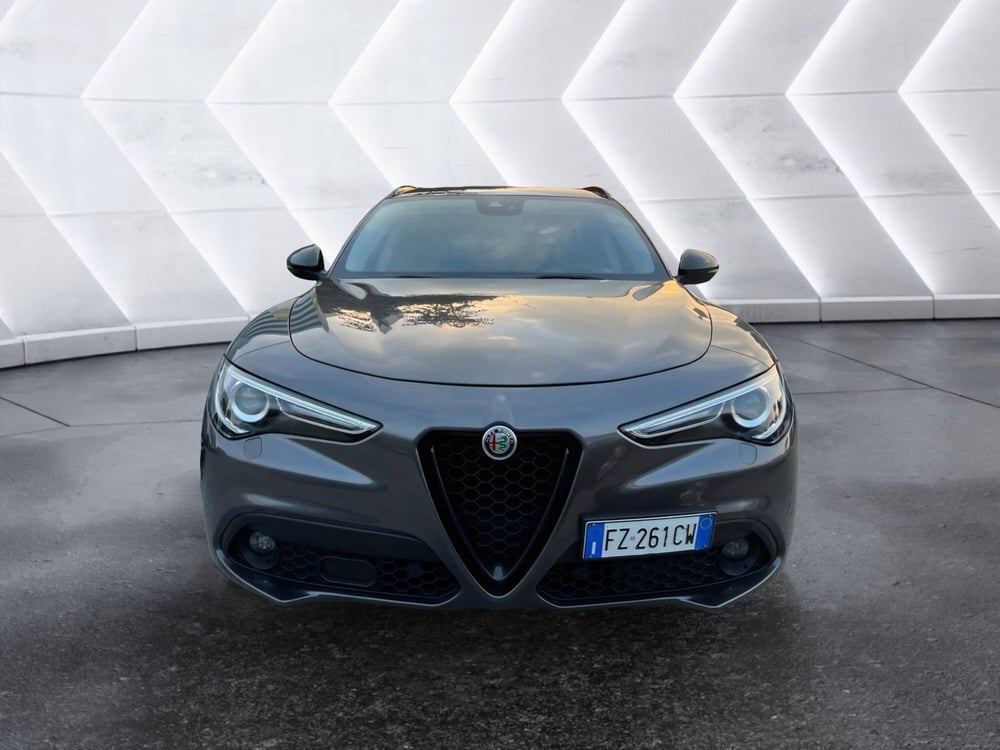 Alfa Romeo Stelvio usata a Milano (20)