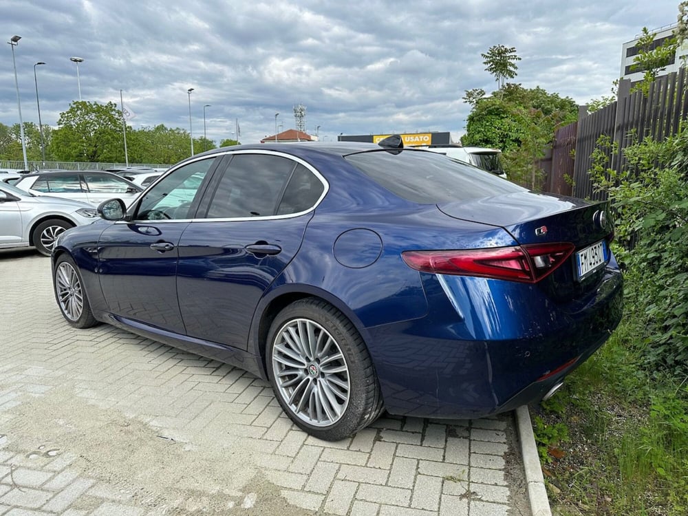 Alfa Romeo Giulia usata a Milano (4)