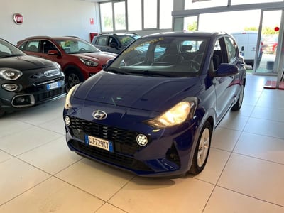 Hyundai i10 1.0 MPI Tech del 2022 usata a Milano