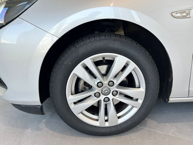 Opel Astra Station Wagon usata a Milano (11)