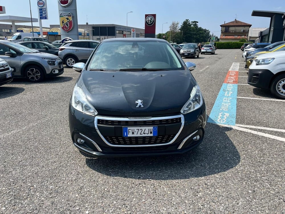 Peugeot 208 usata a Milano (2)