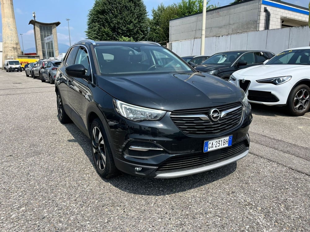 Opel Grandland X usata a Milano (3)