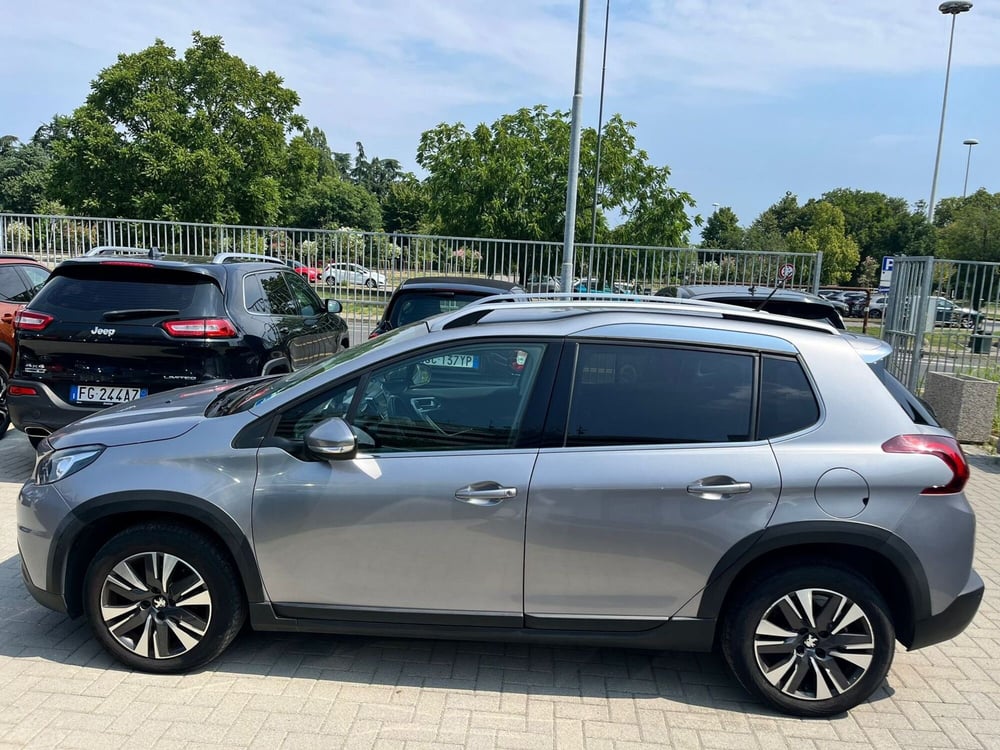 Peugeot 2008 usata a Milano (4)