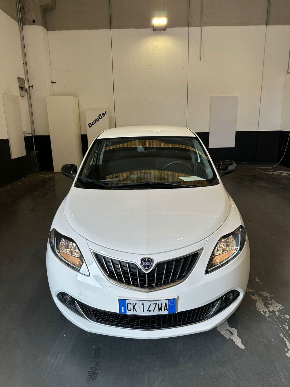 Lancia Ypsilon usata a Milano (2)