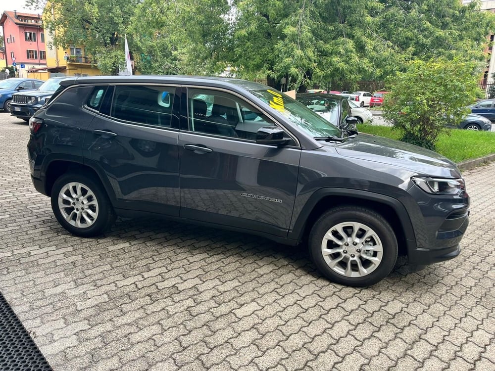 Jeep Compass usata a Milano (5)