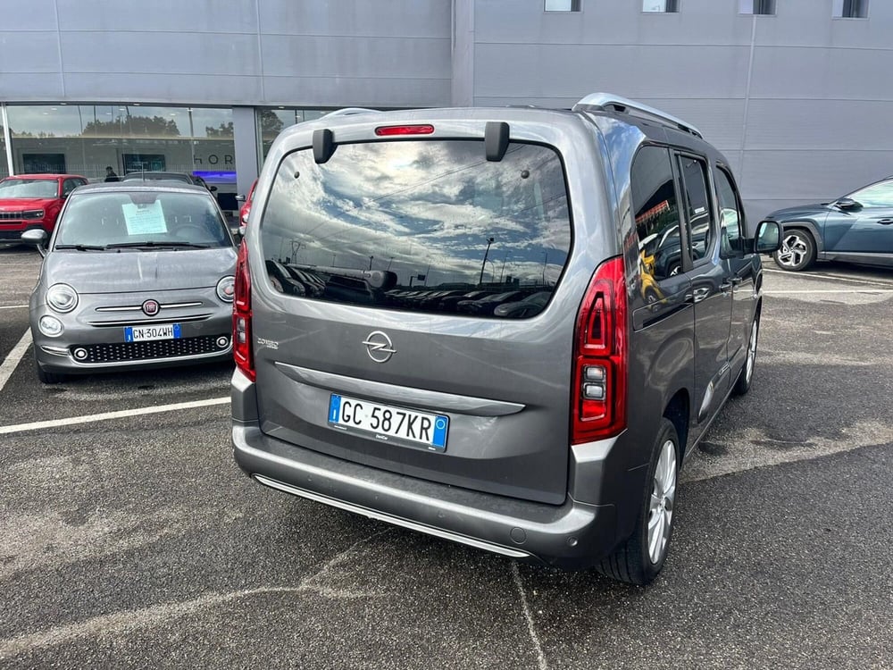 Opel Combo Life usata a Milano (9)