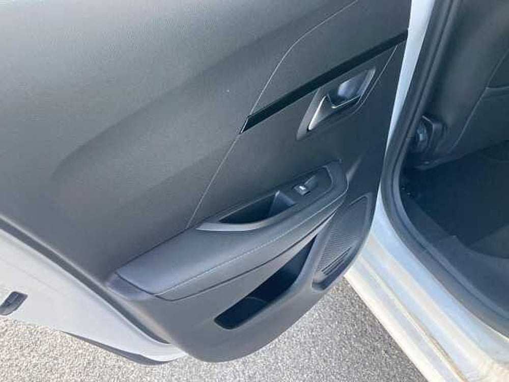 Peugeot 208 usata a Messina (16)