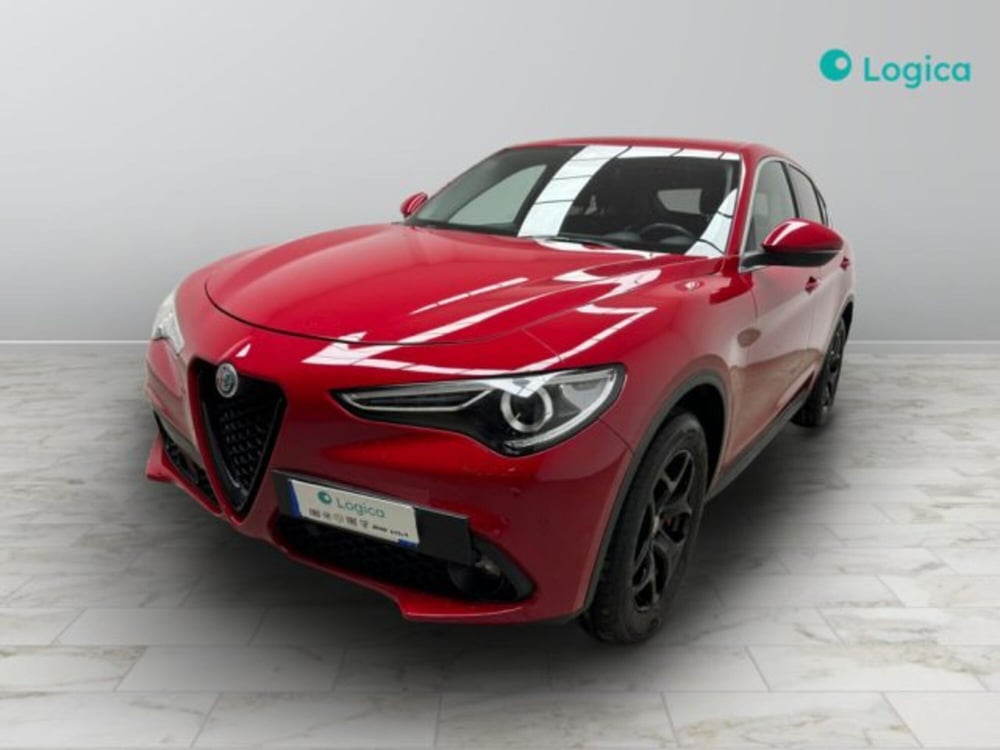 Alfa Romeo Stelvio usata a Biella (6)