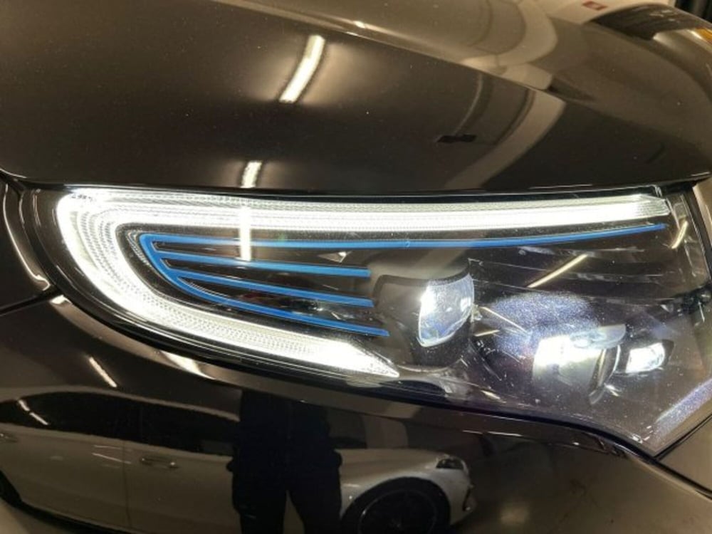 Mercedes-Benz EQC usata a Avellino (7)