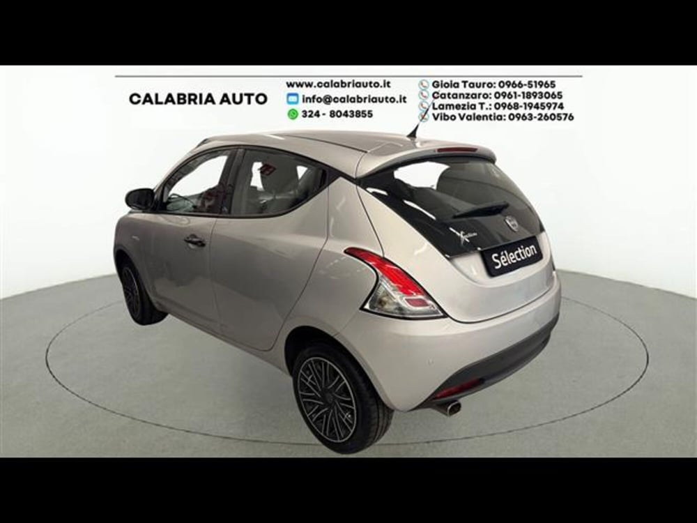 Lancia Ypsilon usata a Reggio Calabria (3)