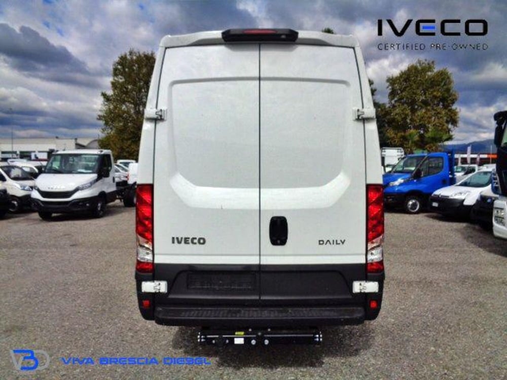 Iveco Daily Furgone nuova a Brescia (6)