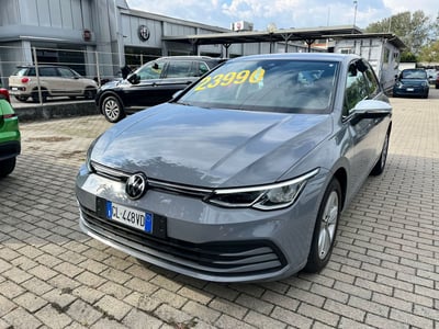 Volkswagen Golf 1.0 TSI 85 CV 5p. Trendline BlueMotion Technology  del 2020 usata a Milano