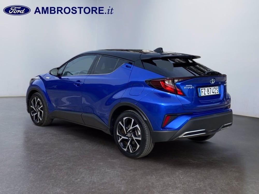 Toyota Toyota C-HR usata a Milano (7)