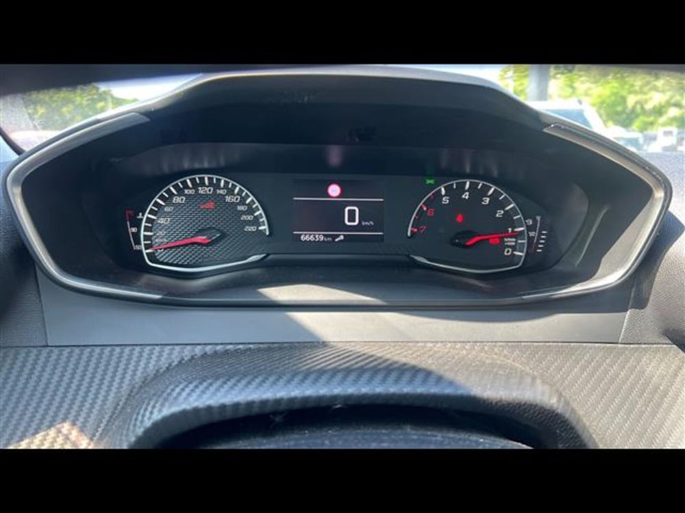 Peugeot 208 usata a Padova (11)