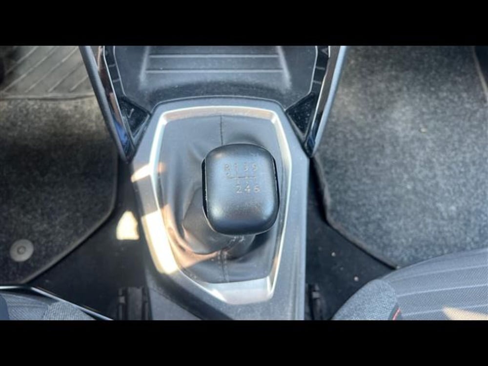 Peugeot 208 usata a Padova (8)