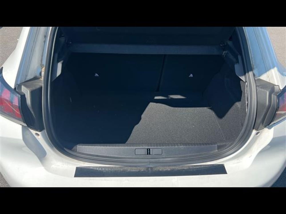 Peugeot 208 usata a Padova (9)