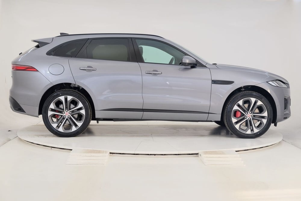 Jaguar F-Pace usata a Torino (6)