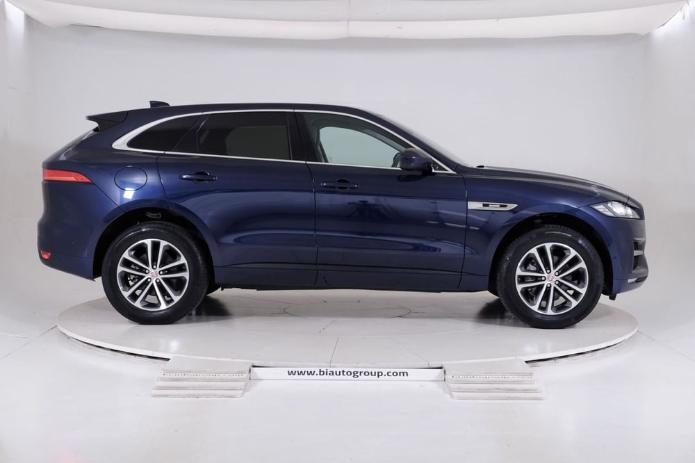 Jaguar F-Pace usata a Torino (5)