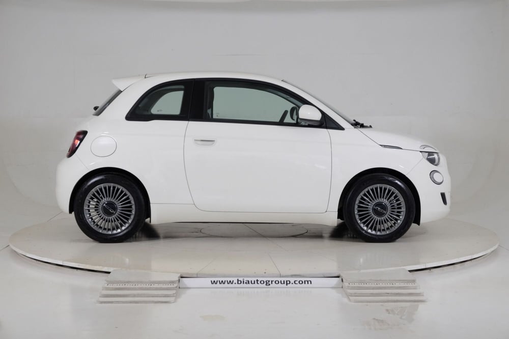 Fiat 500e usata a Torino (5)