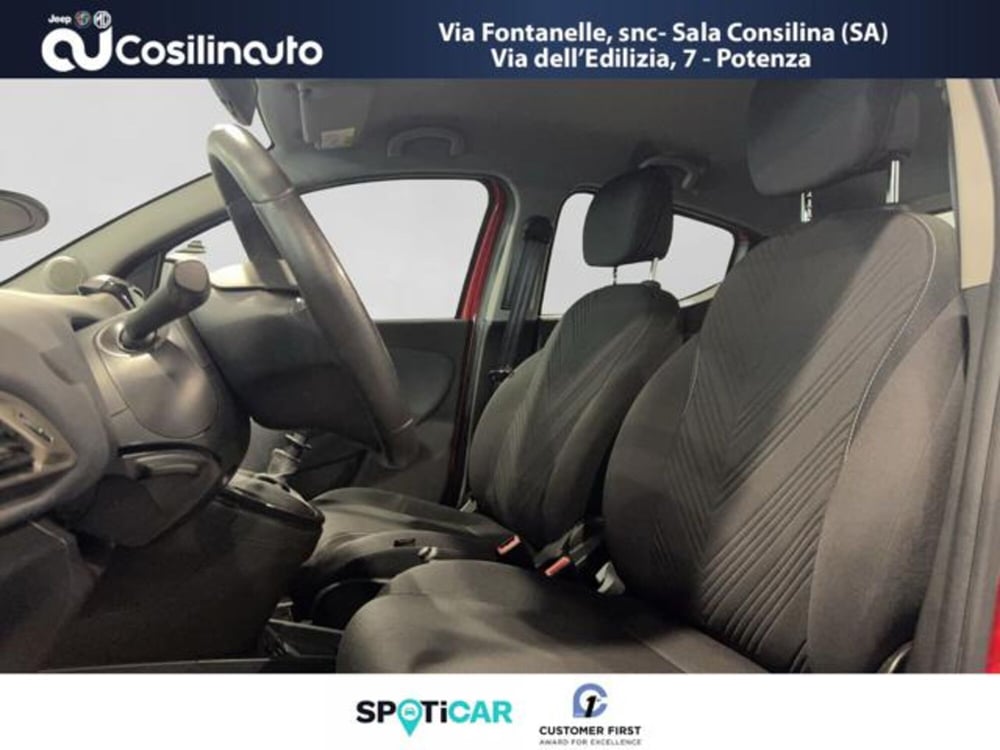 Lancia Ypsilon usata a Salerno (9)