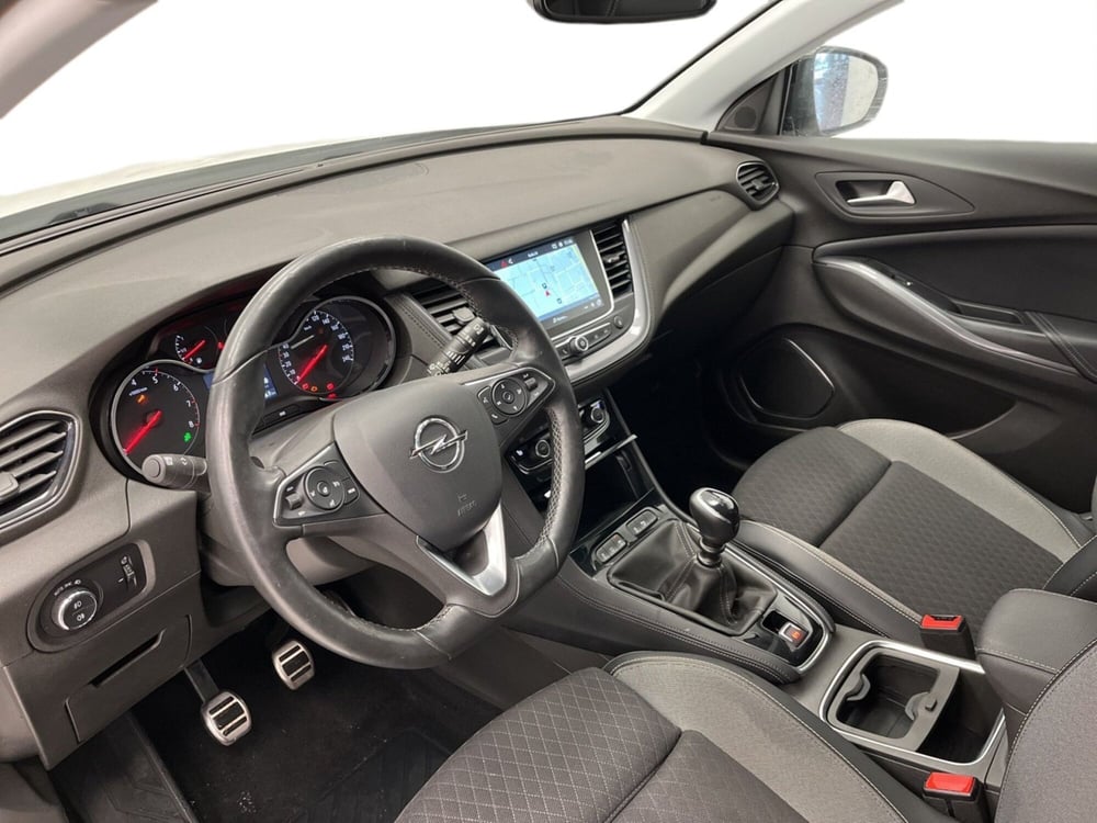 Opel Grandland X usata a Torino (12)