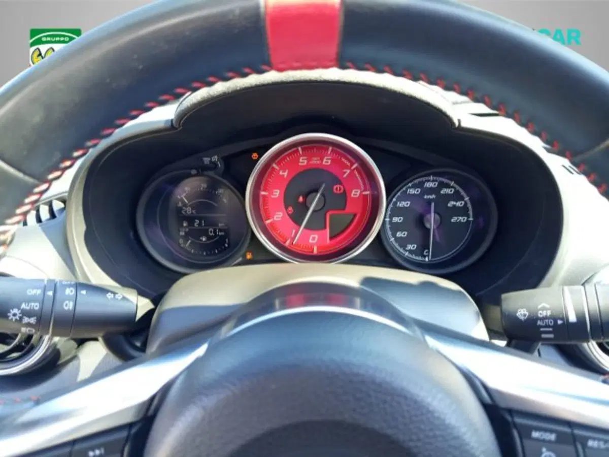Abarth 124 Spider usata a Frosinone (14)