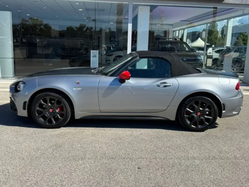 Abarth 124 Spider usata a Frosinone (17)