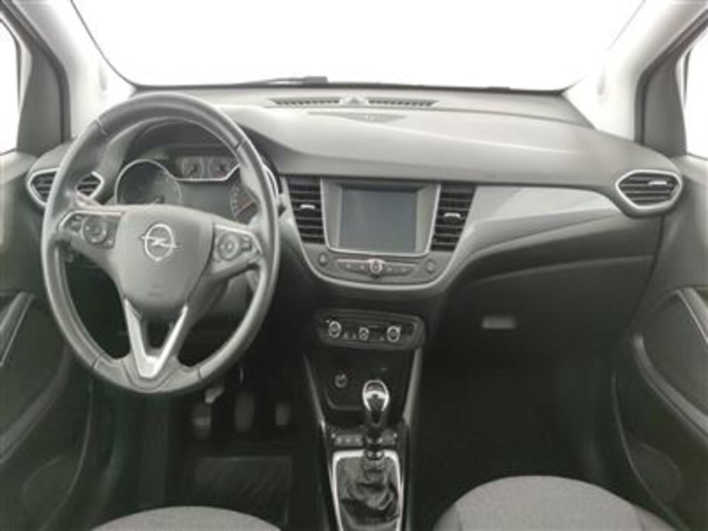 Opel Crossland usata a Bari (14)