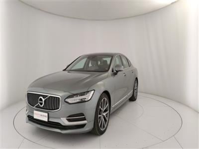 Volvo S90 D5 AWD Geartronic Inscription  del 2019 usata a Bari