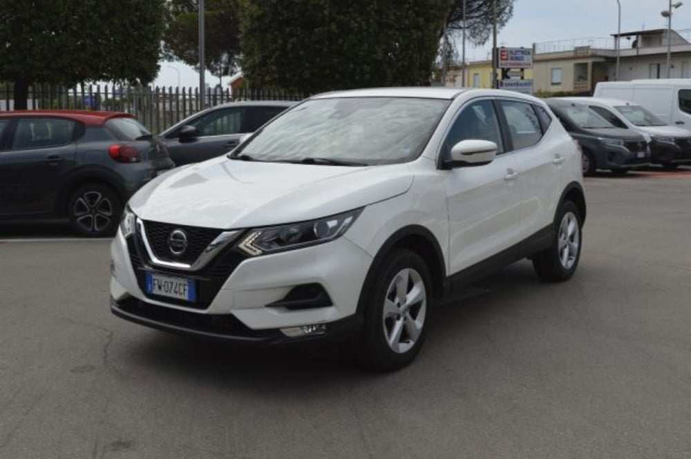 Nissan Qashqai usata a Latina (3)